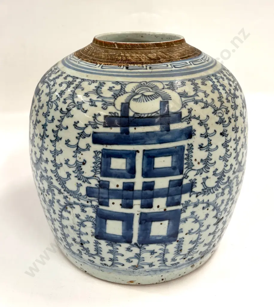 Chinese Qing Dynasty Blue and White Porcelain Jar, H25xD25 Image 1++