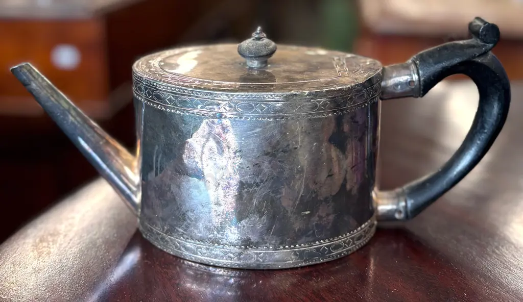 Sterling Silver and Ebony Handled Teapot TW420gms Image 1++