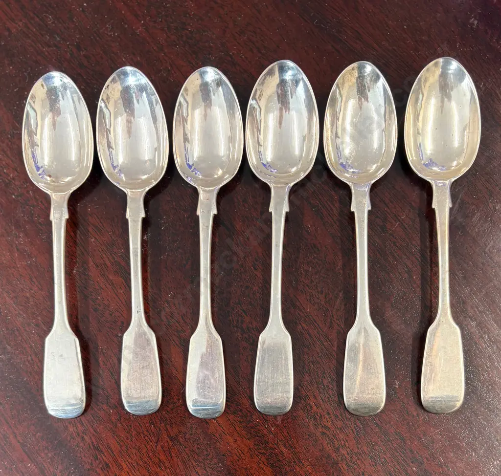 Set of Six Small Fiddleback Pattern Spoons TW140gms Image 1++
