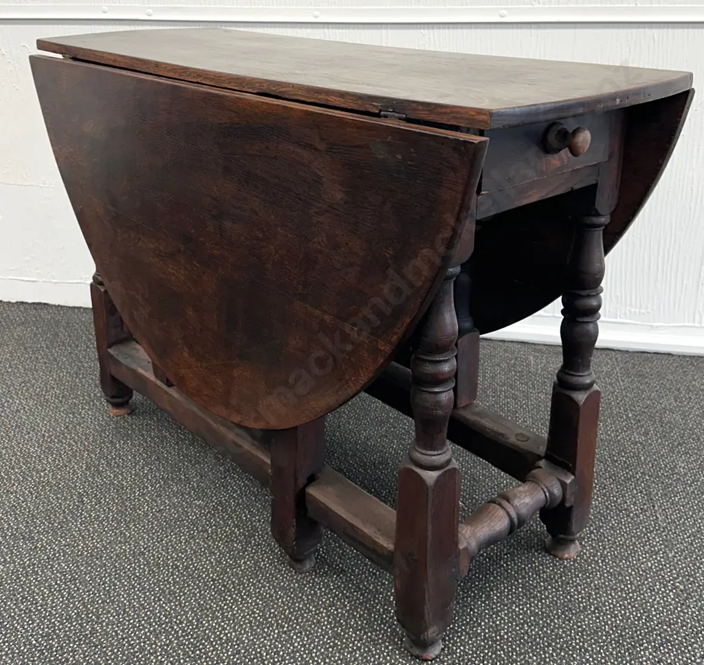 C18th Oak Gate Leg Table with single Drawer and turned legs, L127xD106xH73cm Image 1++