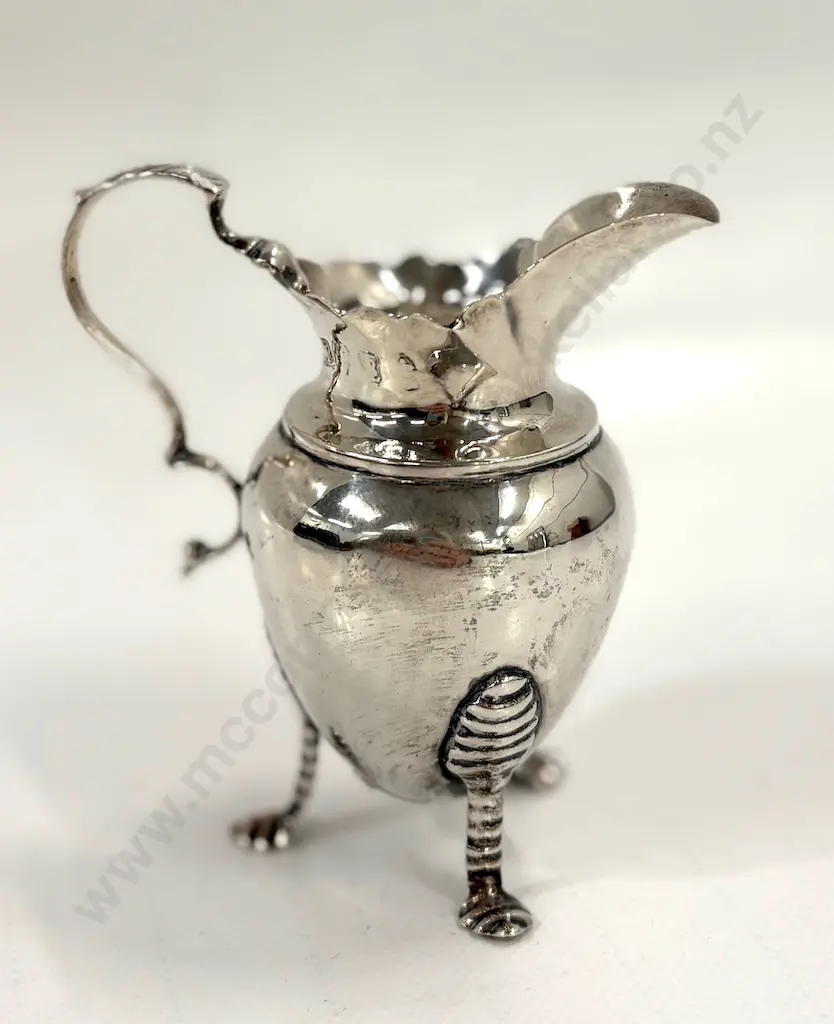 Sterling Silver Footed Creamer TW97gms Image 1++