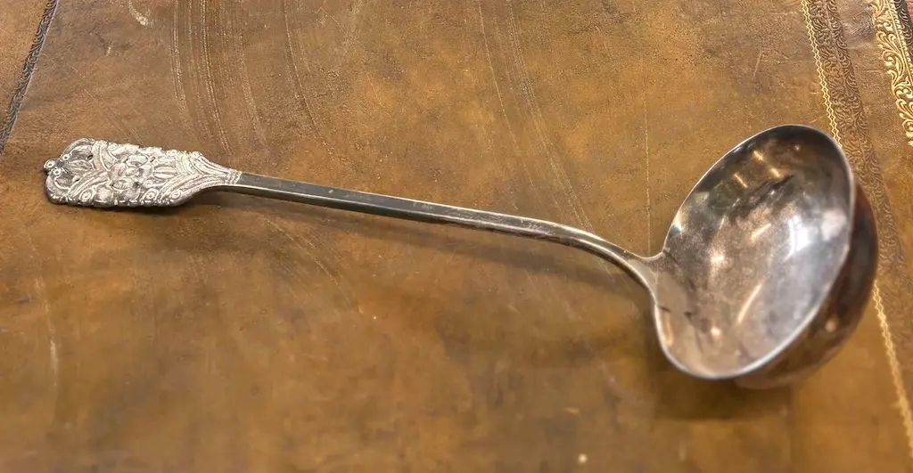 Peruvian Sterling Silver .925 Floral Pattern Ladle TW273gms Image 1++