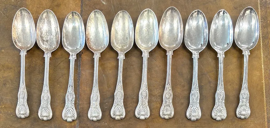 Set of Ten Sterling Silver Kings Pattern Large Spoons TW1062gms Image 1++