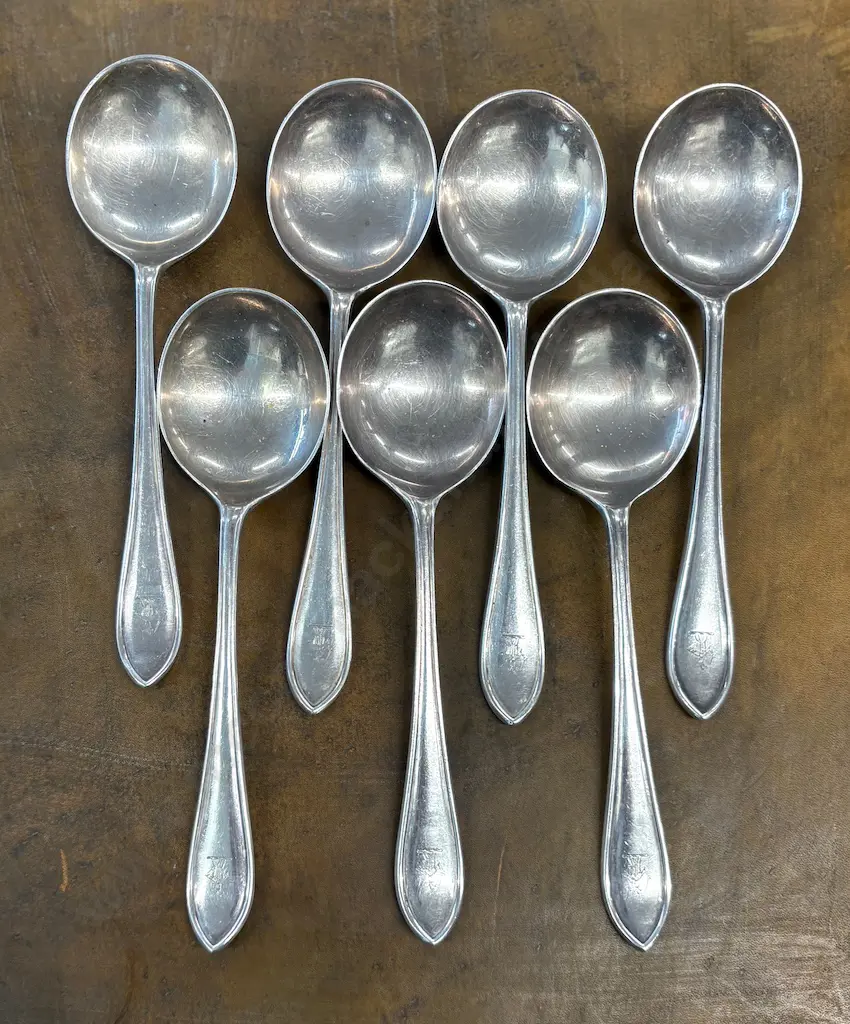 Sterling Silver set of 7 Soup Spoons TW624gms Image 1++