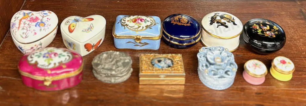 Collection of Trinket and Pill Boxes, Limoges, Staffordshire, Dubarry, Hammersley, Crummles etc Image 1++