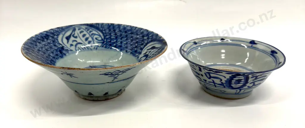 Two Chinese Qing Dynasty Blue and White Porcelain Bowls, Dia18 and 13cm Image 1++