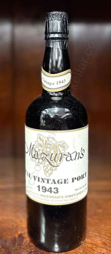 Mazuran's Royal Vintage Port 1943 Image 1++