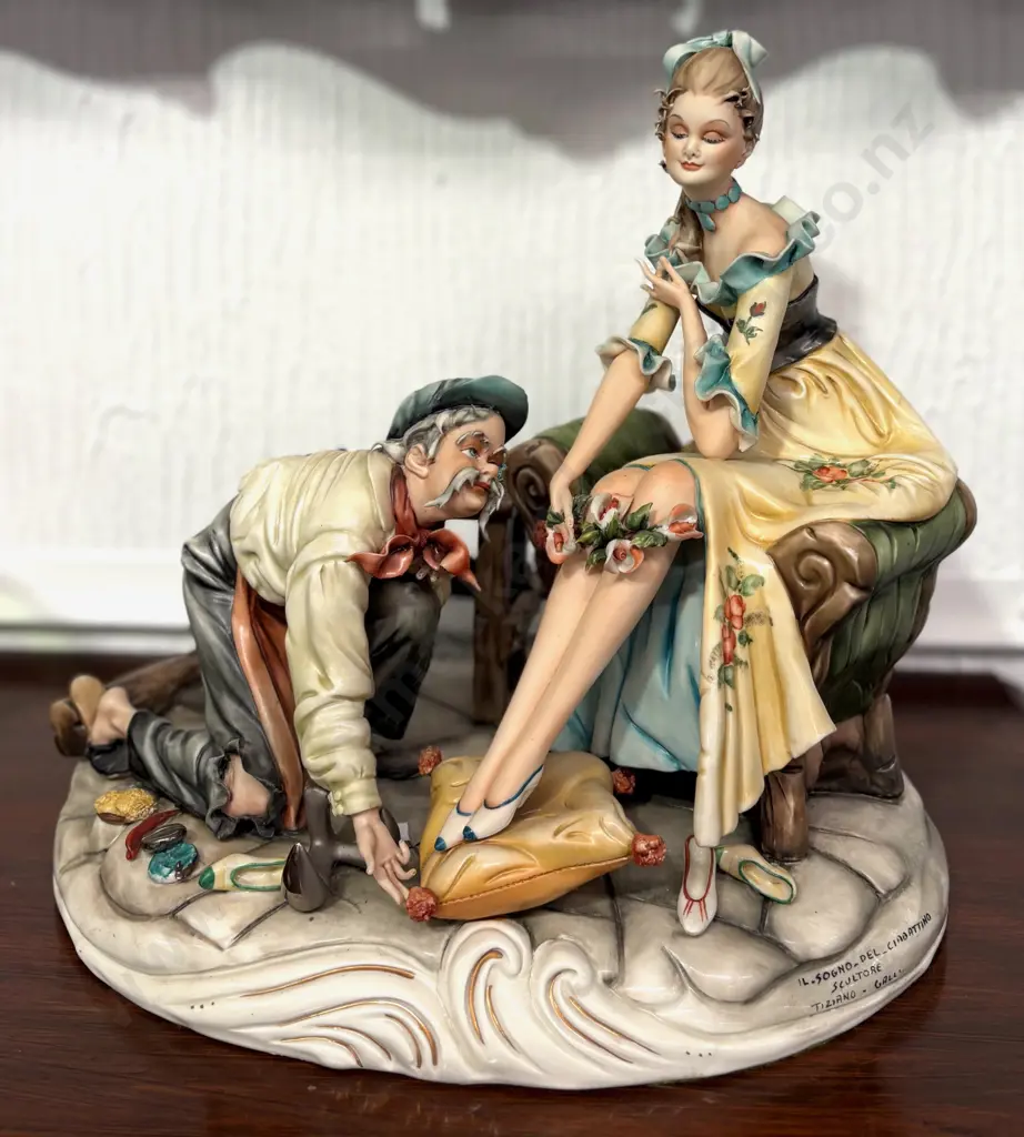 Capodimonte 'Sogno-del-Ciabattino' - The Shoe Fitting Porcelain Sculpture H30cm Image 1++