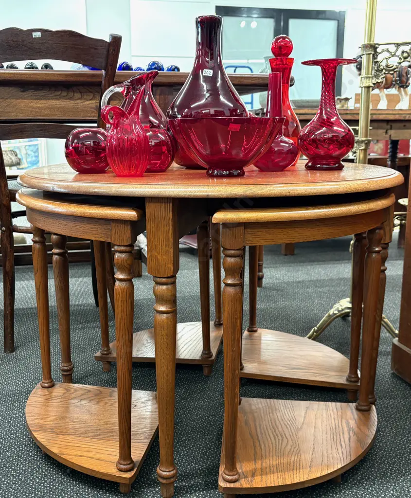 Oak Circular Nest of Tables (5), Dia78cm H55cm Image 1++