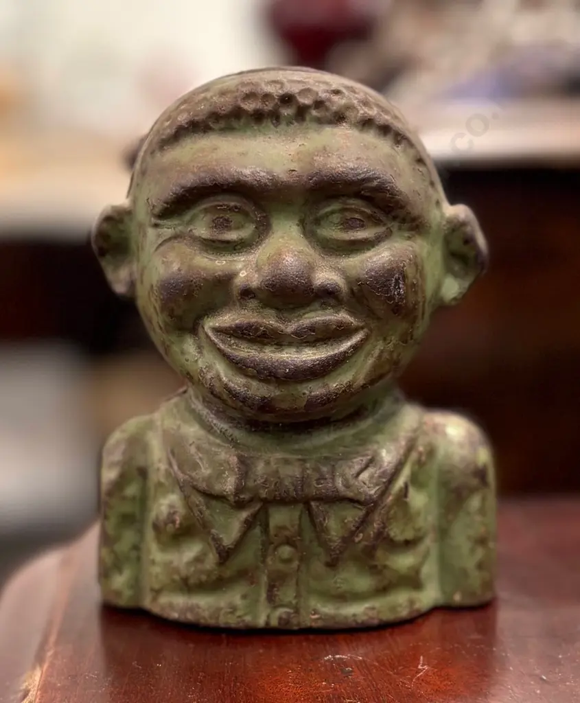 Young Cast Iron Money Box, H10cm Image 1++