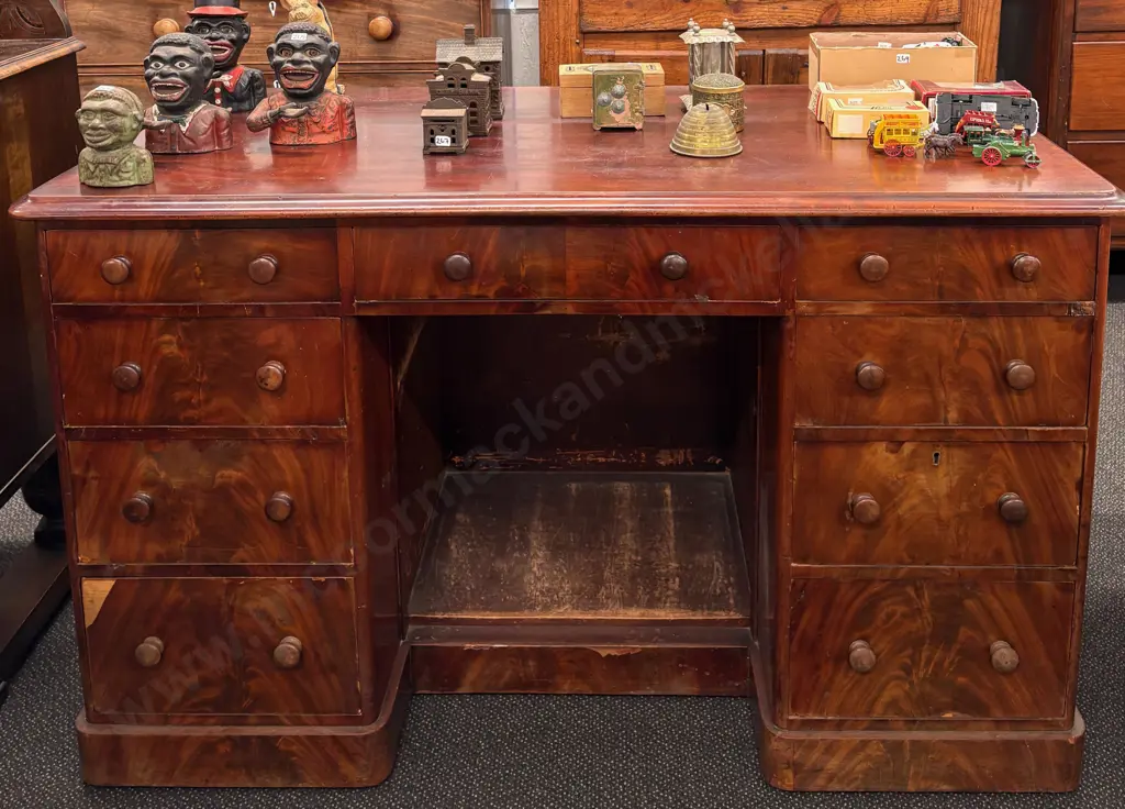 Flame Mahogany Pedestal Desk with Nine Drawers and Turned Handles L129xD63xH79cm AF Image 1++