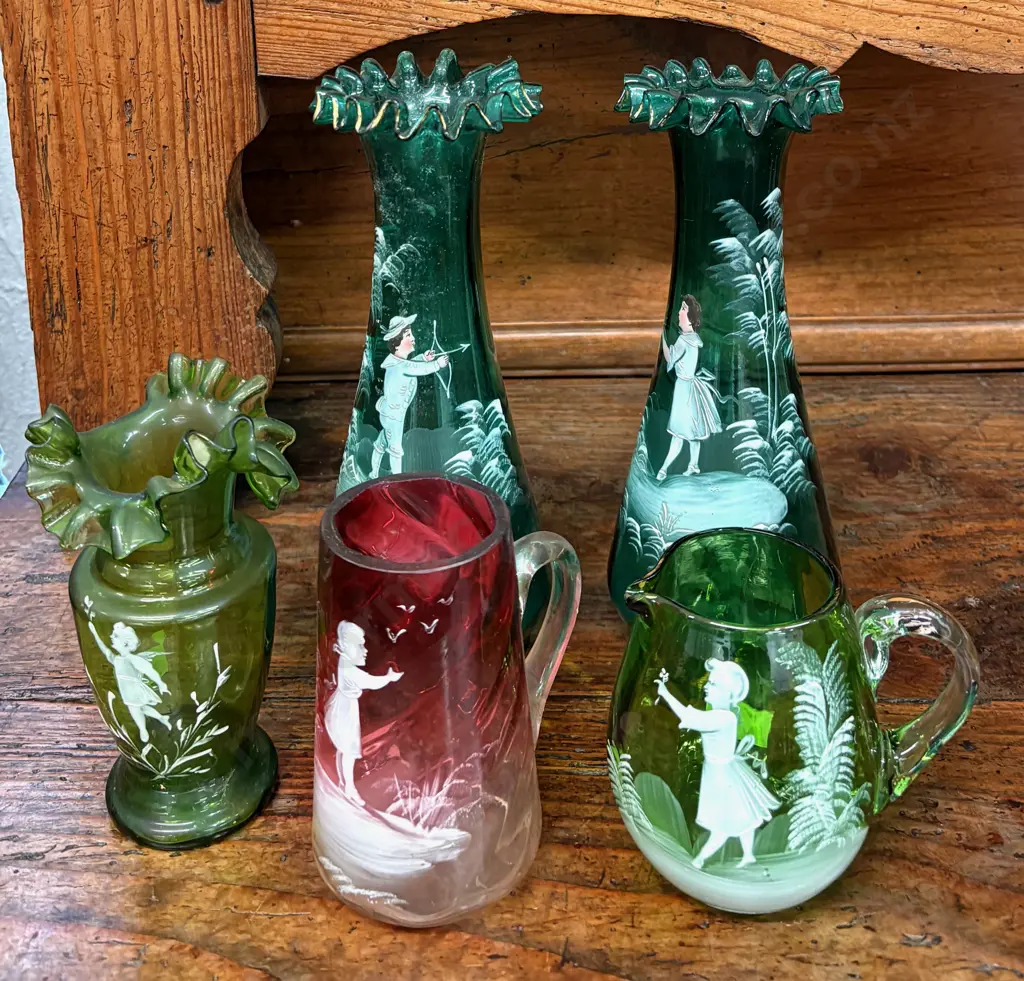 Collection of Mary Gregory Glass Ruffle Edge Vases and Jugs (5) Image 1++
