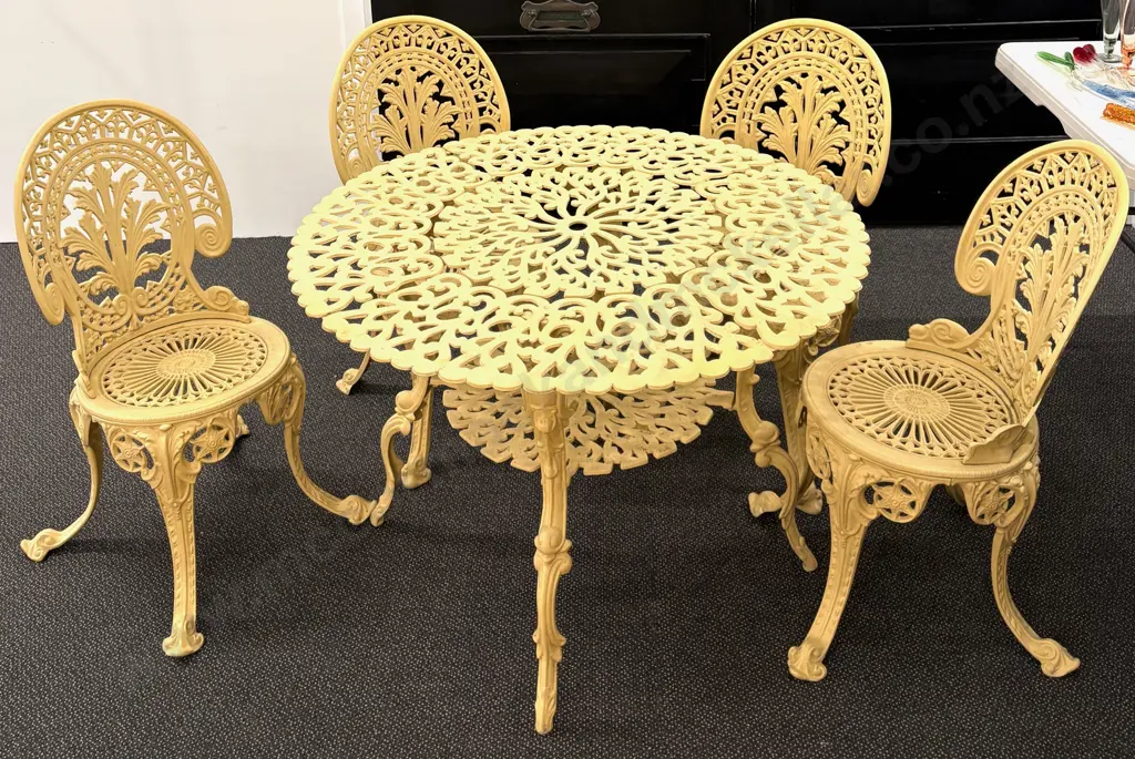 Outdoor Cast Aluminium Round Table and Four Dia99cm, H56cm Image 1++