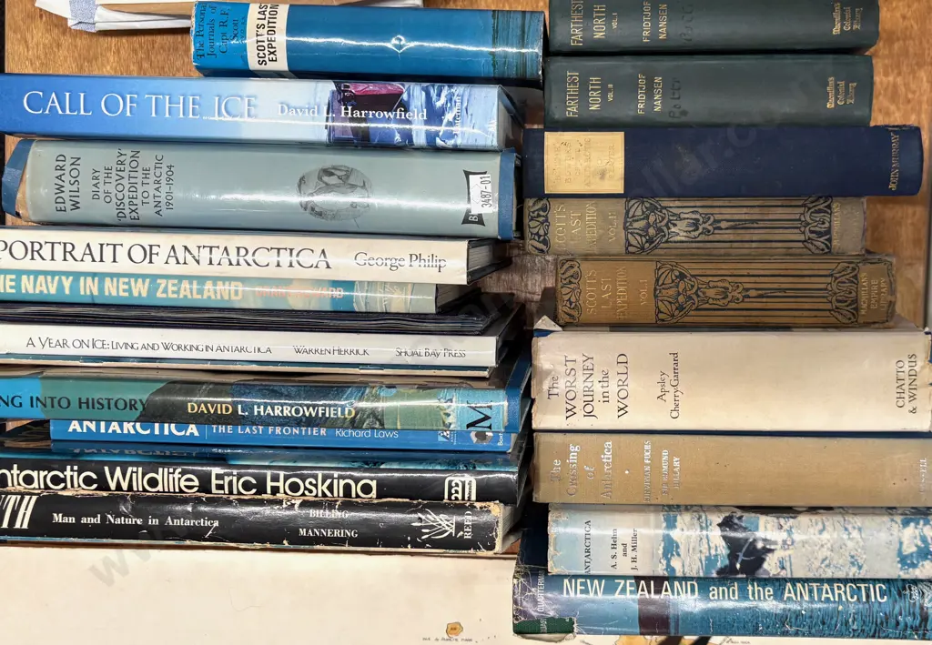 Large Collection of Antarctic Books  Image 1++