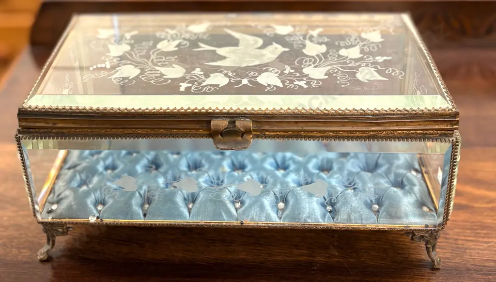 French Style Ormolu Mounted Bevelled Etched Glass Panel Jewellery Casket H14xL30xD15cm Image 1++