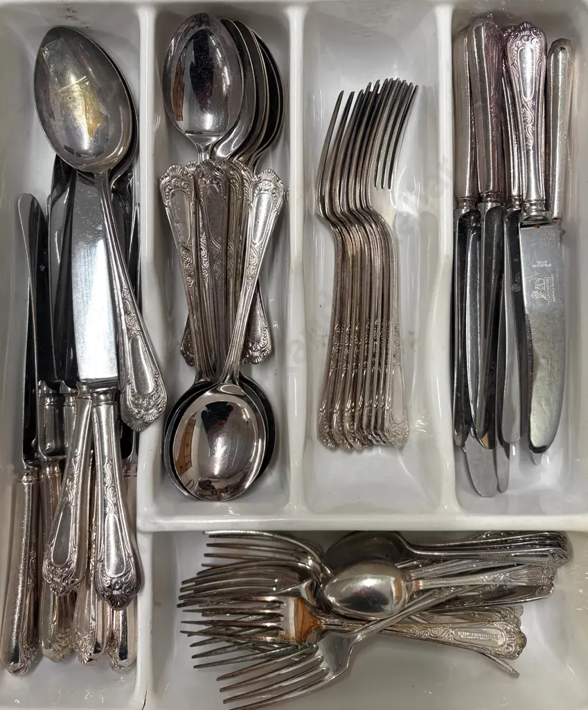 Quantity of Silver Cutlery Image 1++