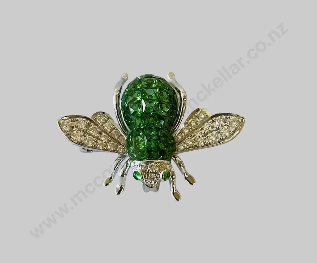 18ct White Gold Tsavorite Garnet and Diamond Bee Brooch, 1.7ct, Valuation $8,600.00 Image 1++