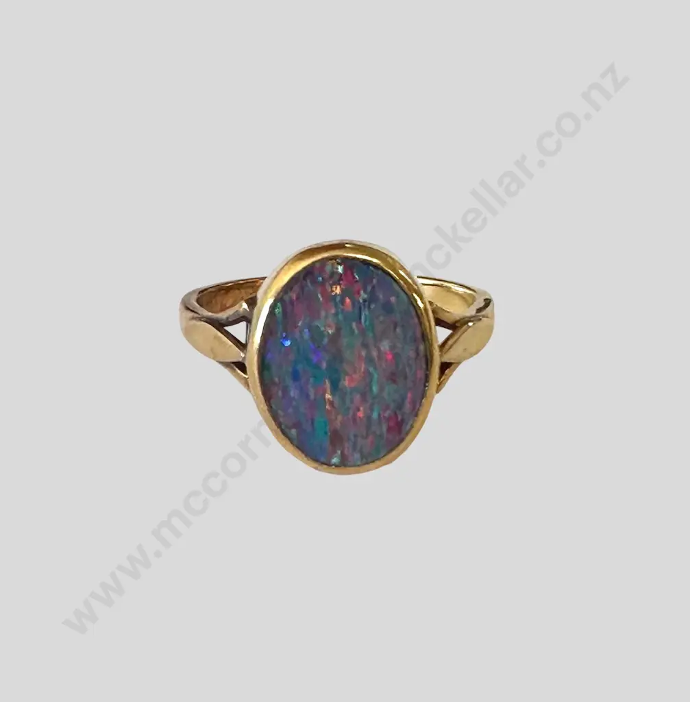 18ct Gold Opal Dress Ring, Size O, TW4.7gms Image 1++