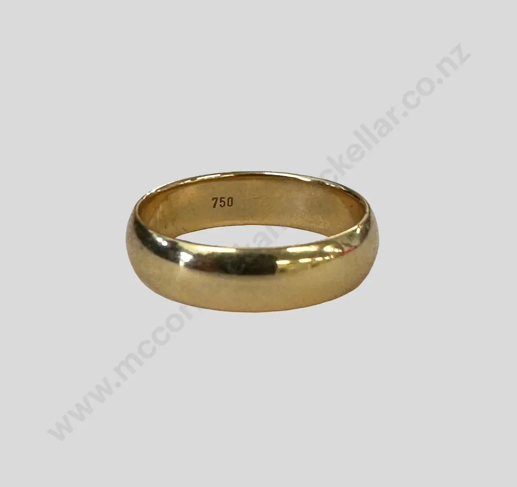 18ct Gold Wedding Band Size M/N, TW4.8gms Image 1++