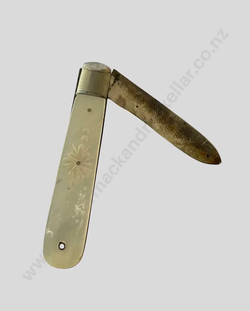 Sterling Silver Mother of Pearl Pen Knife Image 1++