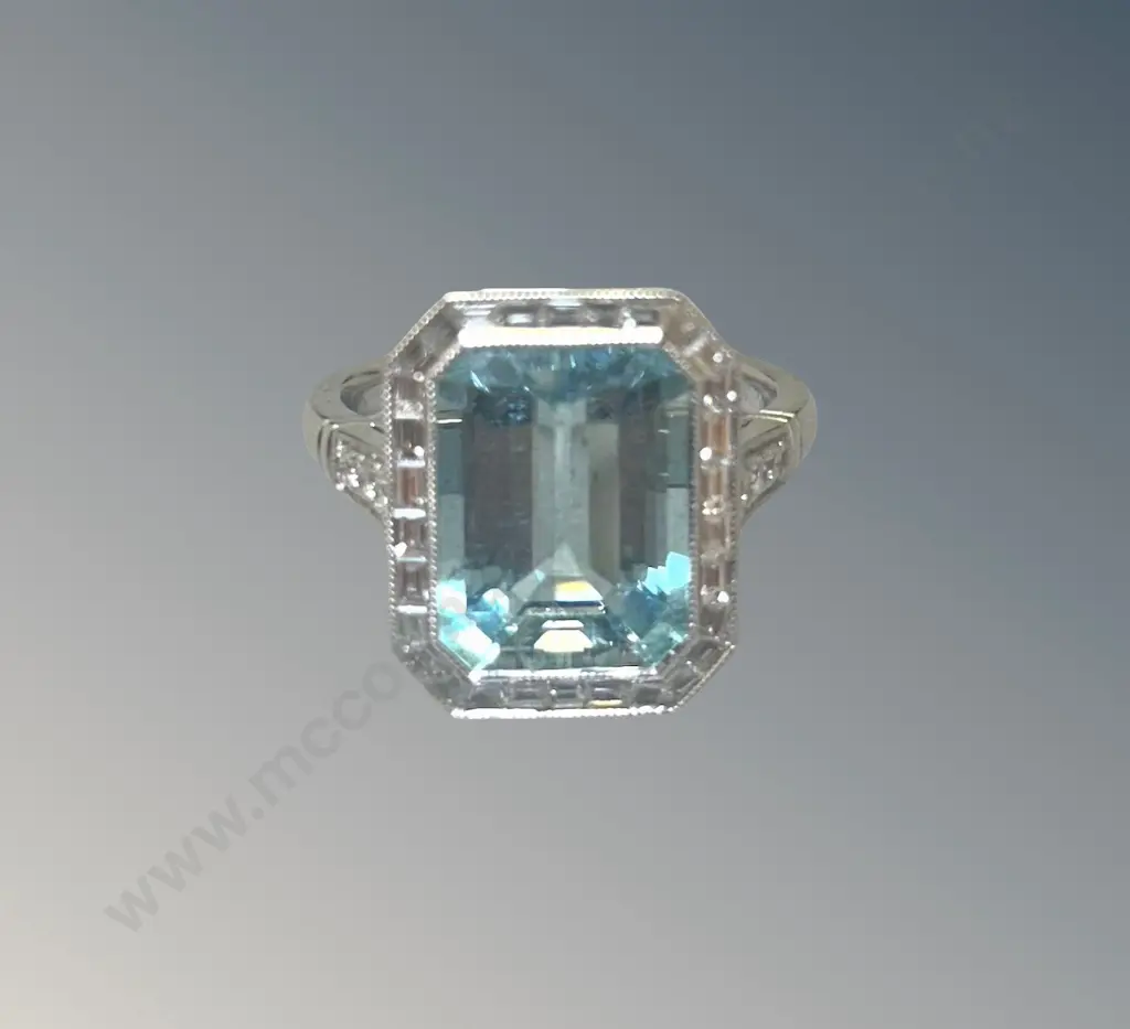 18ct Gold Aquamarine and Diamond Cluster Ring, 5.68ct, Size P, TW6.78gms, Valuation $12000 Image 1++