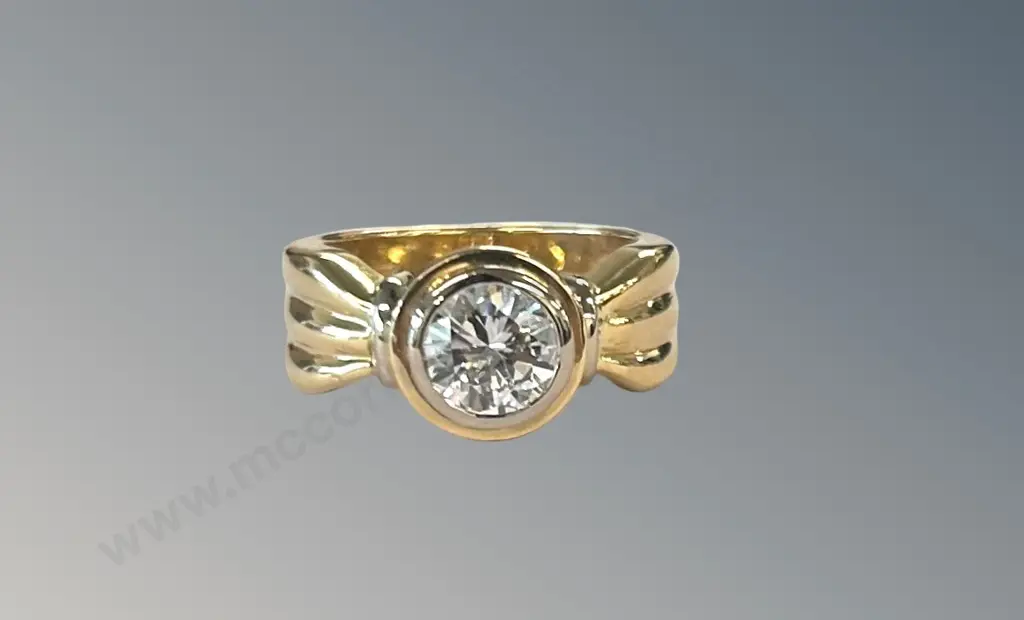 18ct Gold Diamond Set Ring, TDW1.33ct, Colour G-H, Size N/M, TW13.34gms, Valuation $21050 Image 1++