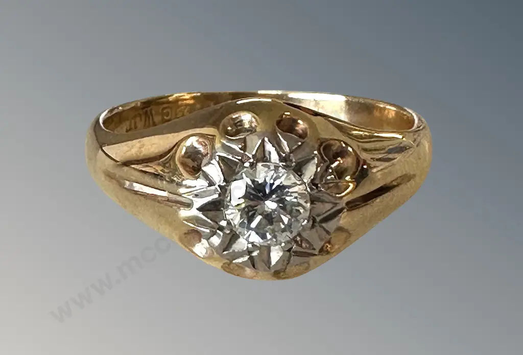 9ct Yellow and White Gold Diamond Solitaire Ring, Size Q/R, Valuation $3500 Image 1++