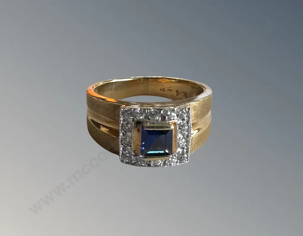14ct Gold Sapphire Cluster Ring, Size J, TW4.2gms Image 1++