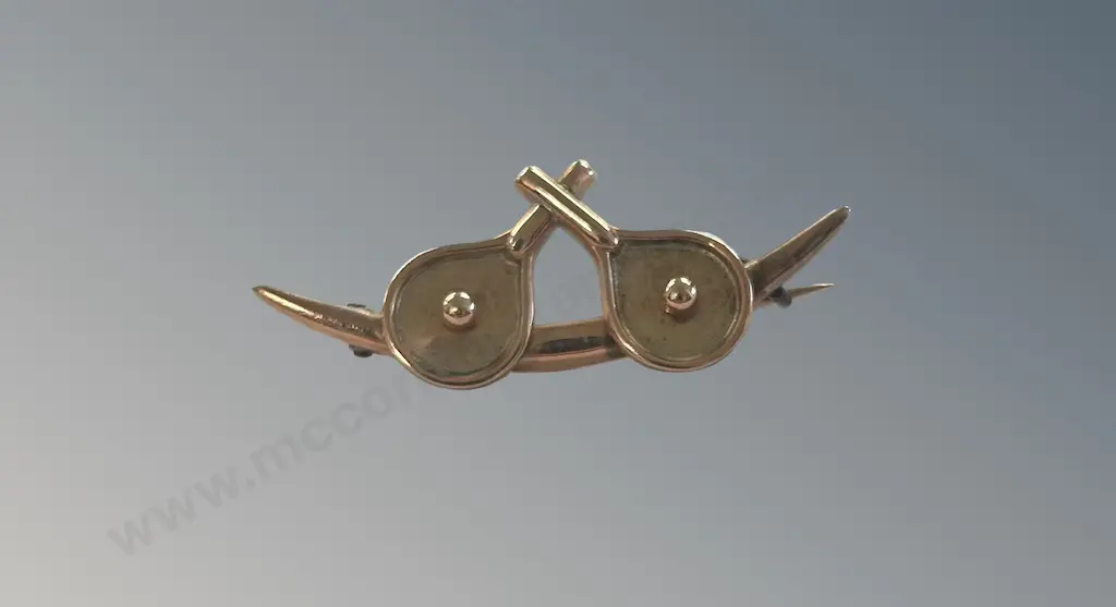 9ct Gold Tennis Bar Brooch, TW2gms Image 1++