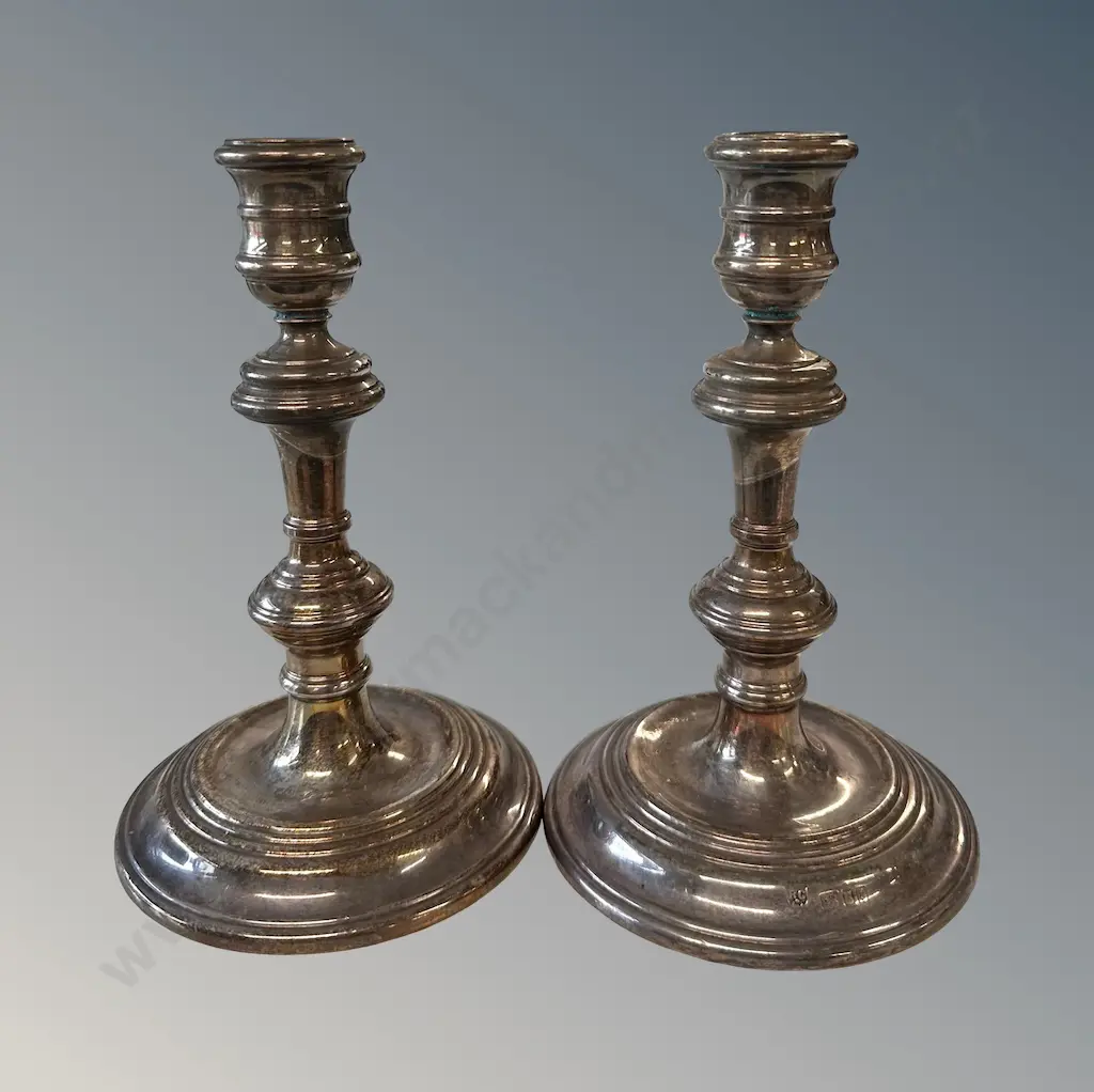 Pair of Sterling Silver Candlesticks - weighted base, H16.5cm, TW592gms Image 1++