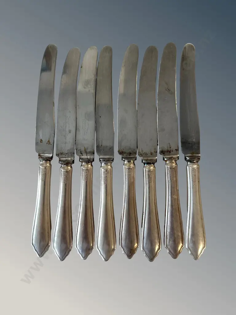 Set of Eight Sterling Silver Handled Knives, TW356gms Image 1++
