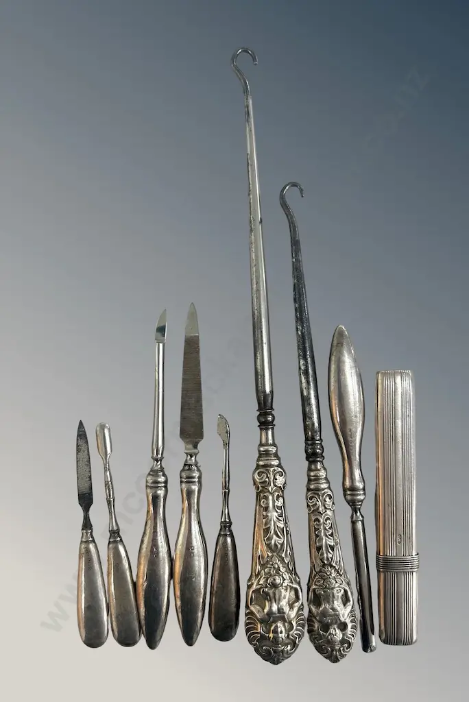 Sterling Silver Manicure Set, Boot Lace Hooks, Thimble etc, TW164gms Image 1++