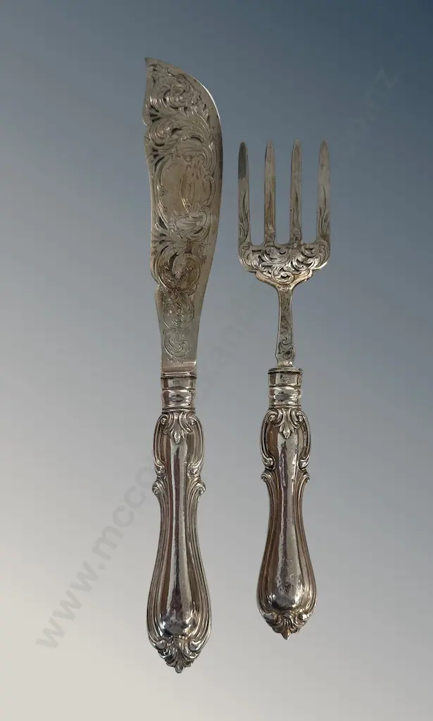 Sterling Silver Fish Servers, TW244gms Image 1++