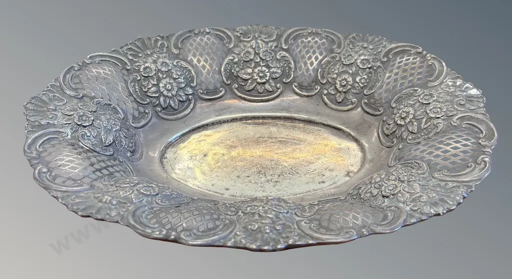 Sterling Silver Open Weave Dish with Floral Motifs L31cm, TW320gms Image 1++