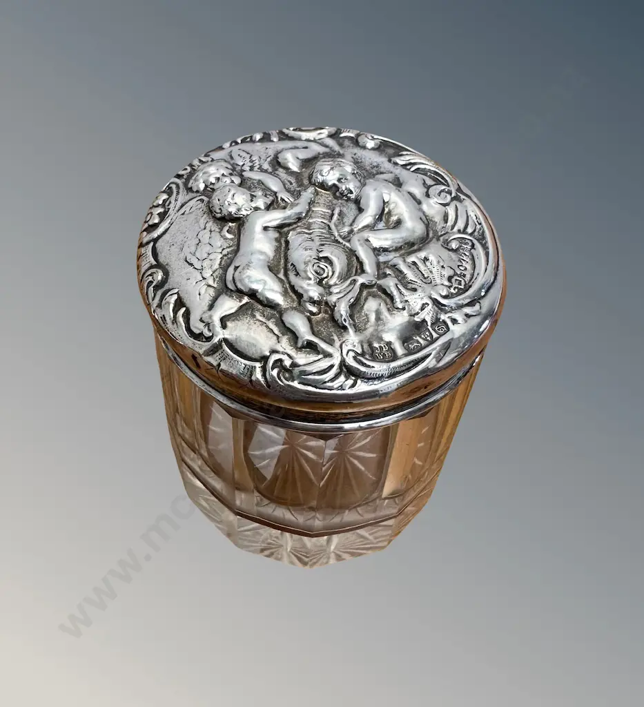 Sterling Silver Lidded Dressing Table Container, H5cm, ST SIL TW9gms Image 1++