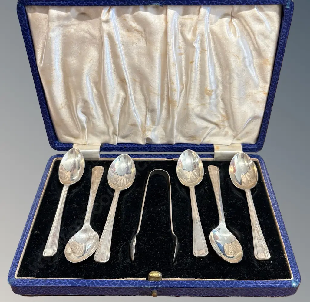 Cased Set of Six Sterling Silver Teaspoons and Sugar Tongs TW85gms Image 1++
