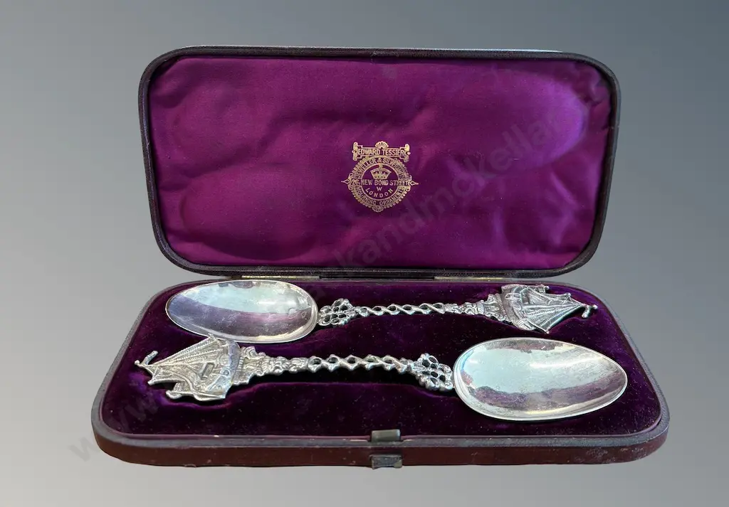 Cased Sterling Silver Spoons, TW113gms Image 1++