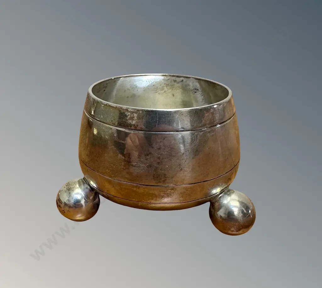 Sterling Silver Footed Mustard Pot, TW52gms Image 1++