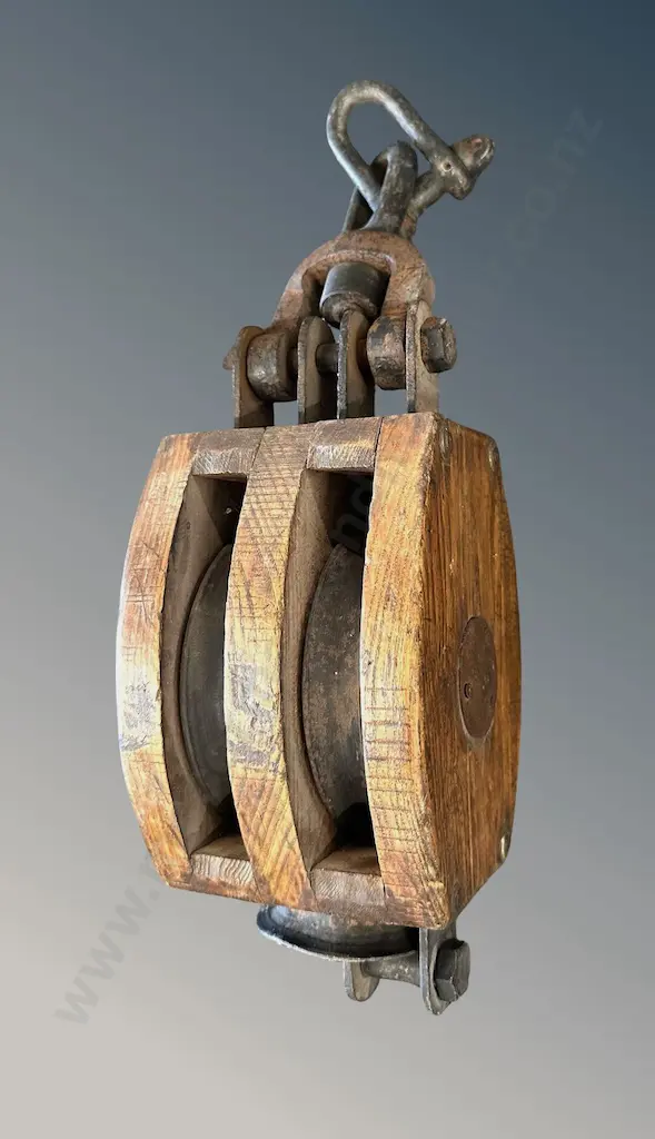 Large Oak Pulley L45xW14cm Image 1++