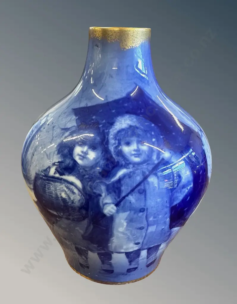 Royal Doulton Blue Children Pattern Vase, H14cm Image 1++