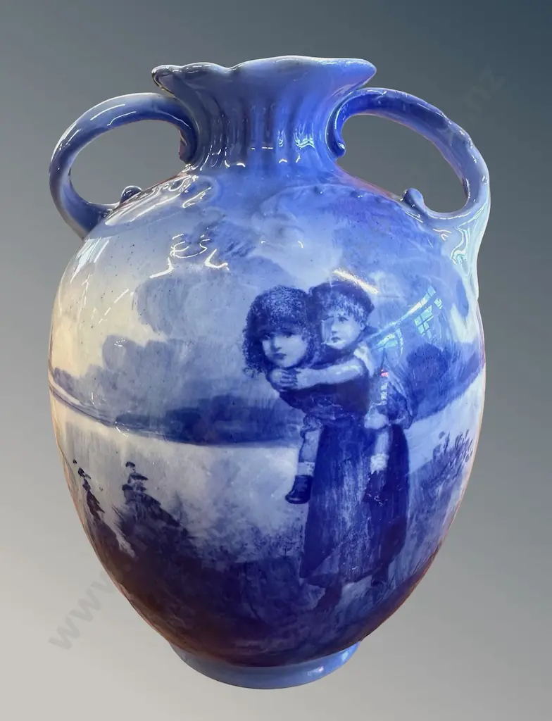Royal Doulton Blue Children's Series Pattern Vase, H15cm Image 1++