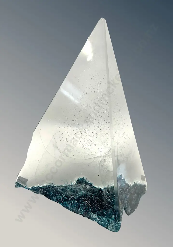 Annabel Menzies -Joyce  (?) Art Glass Form, H29xDia24cm Image 1++