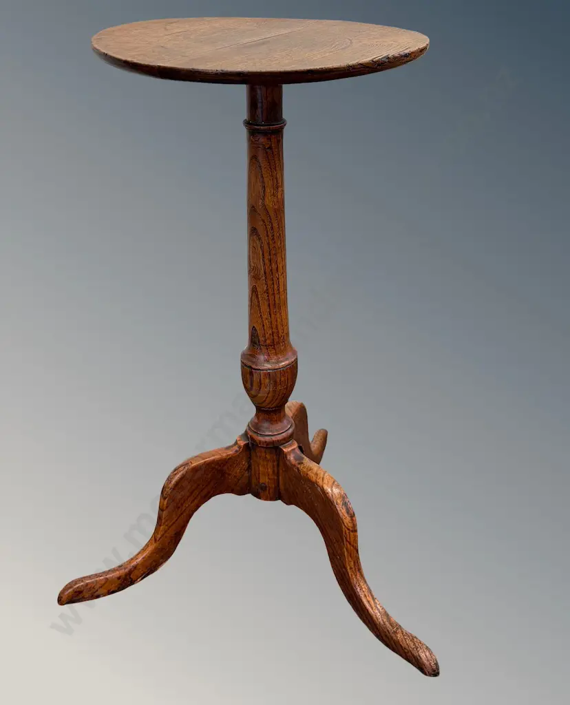 Circular Oak Wine Table on a Three Point Pedestal Base H72xD38cm Image 1++
