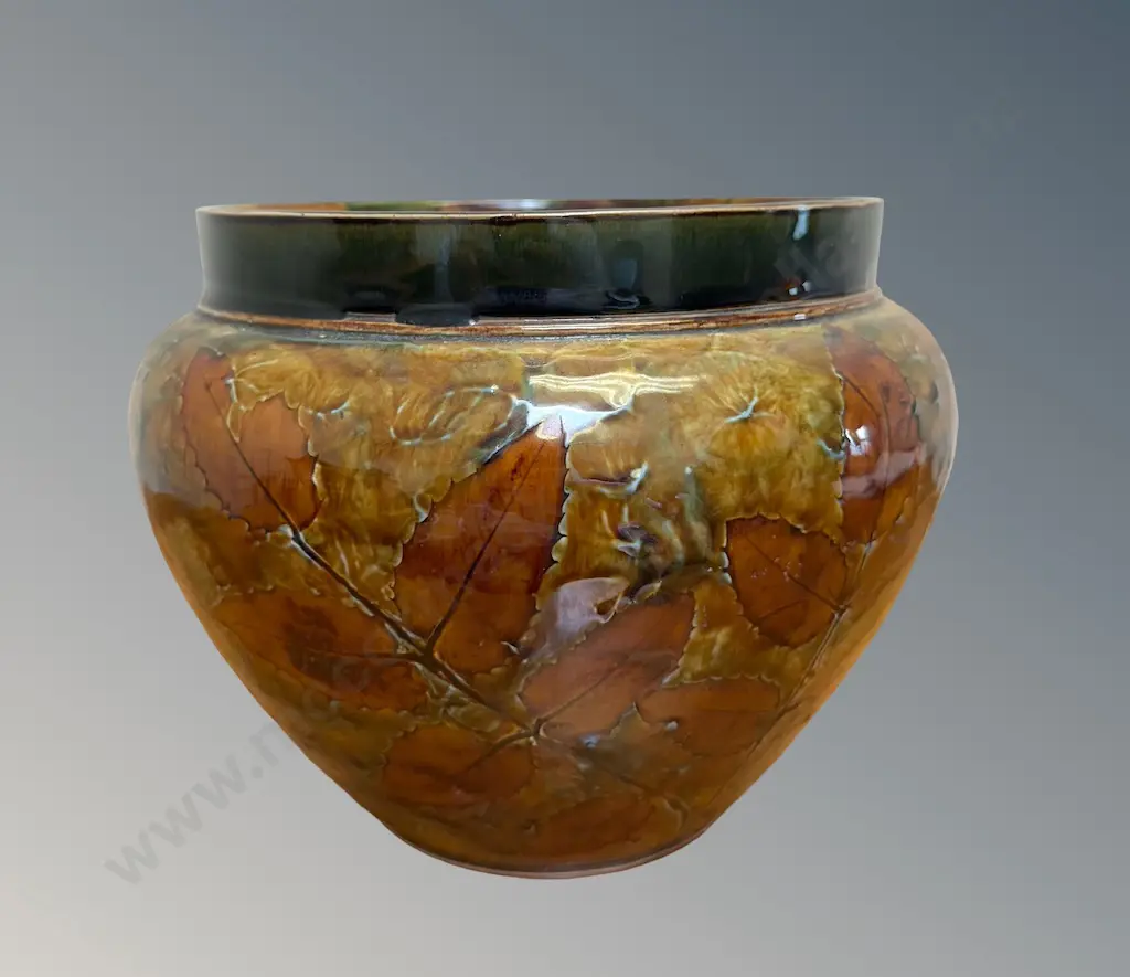 Royal Doulton Jardiniere, Autumn Leaves pattern, H18 D21cm, (sm chip to rim) Image 1++