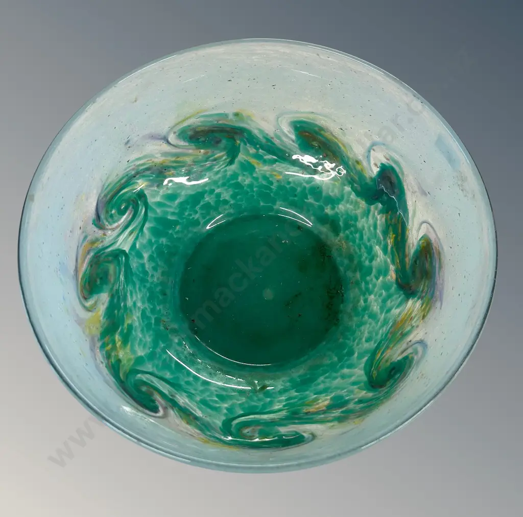 Green and Opalescent Swirl Glass Bowl, Dia20xH5cm and 1 smaller one Dia13xH4cm Image 1++
