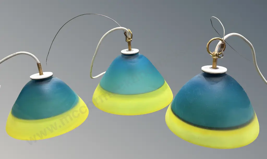 Three Signed Garry Nash Green and Yellow Art Glass Light Fittings H15xD21cm and H15xD25cm Image 1++
