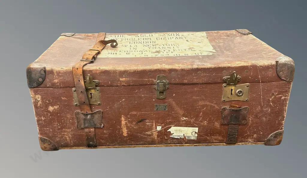 Leather Metal Bound Travelling Trunk, L91xD52xH34cm Image 1++
