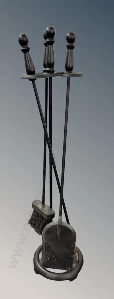 Metal Fire Companion Set Image 1++