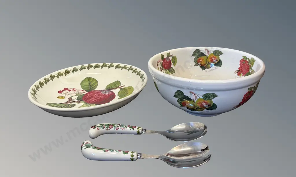 Portmeirion Pomona Salad Bowls (2) and Pair of Servers Image 1++