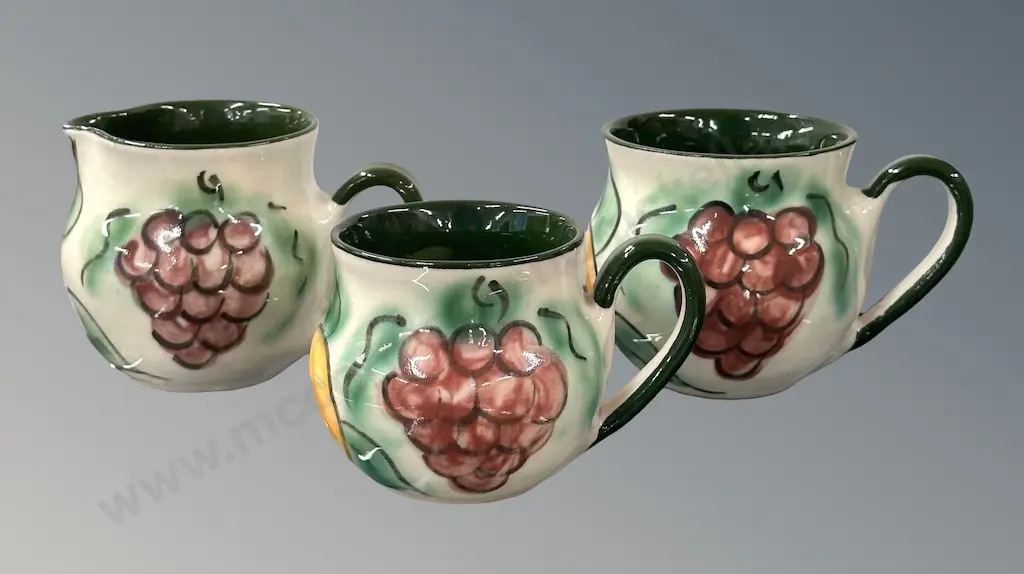 Christine Bell-Pearson Jug and 2 Mugs Image 1++